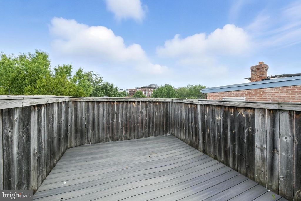 1763 U ST NW, Washington, DC 20009