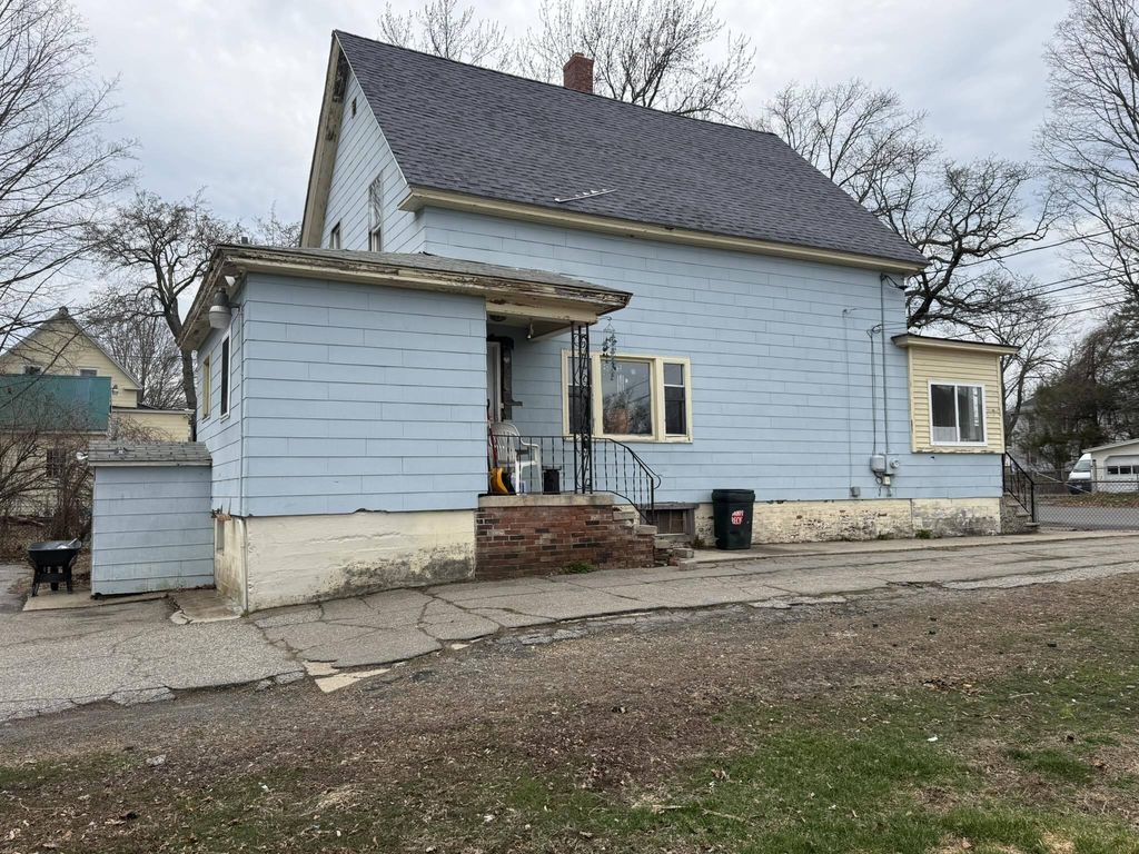 7 Bates Street, Sanford, ME 04073 — photo 3