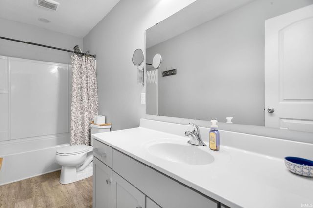 4226 Ryecrest Drive, Mishawaka, IN 46544