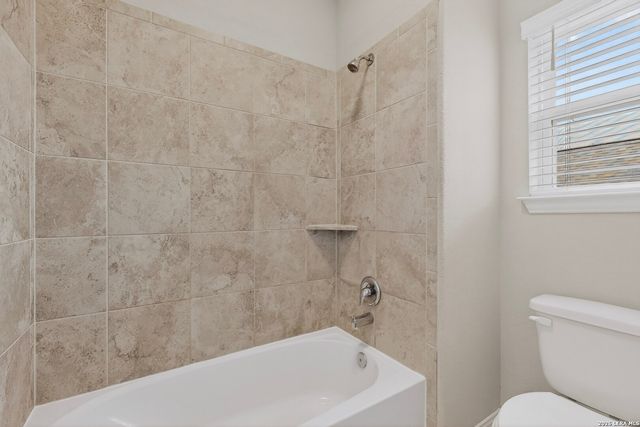1239 Loma Ranch, New Braunfels, TX 78132