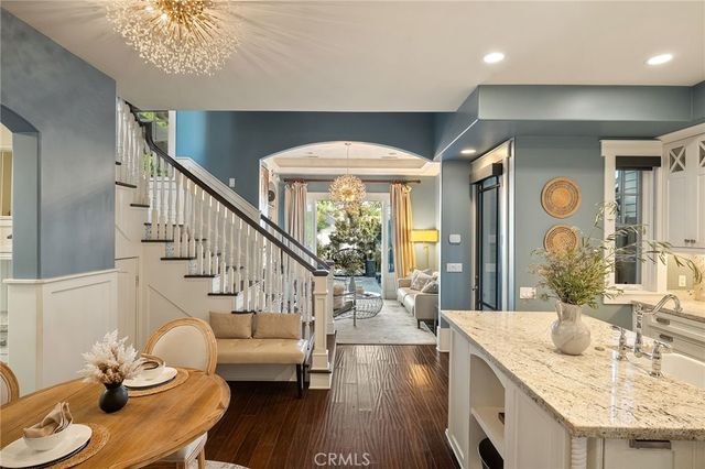 713 Larkspur Avenue, Corona Del Mar, CA 92625