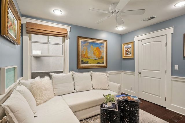 713 Larkspur Avenue, Corona Del Mar, CA 92625