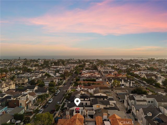 713 Larkspur Avenue, Corona Del Mar, CA 92625