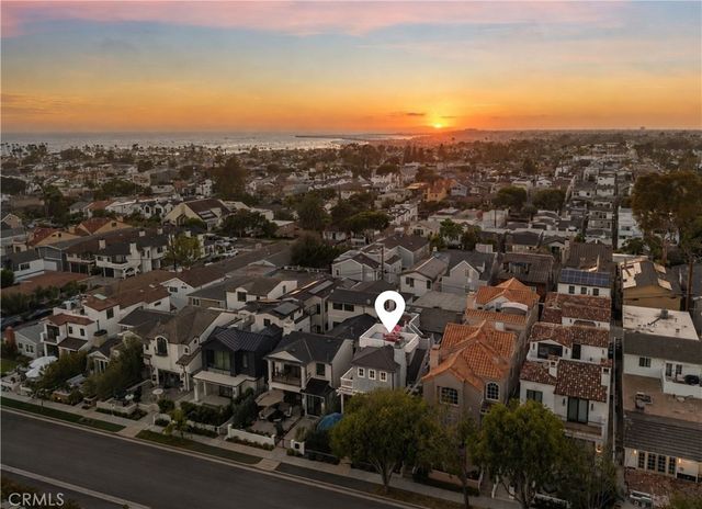 713 Larkspur Avenue, Corona Del Mar, CA 92625
