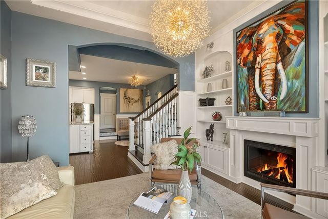 713 Larkspur Avenue, Corona Del Mar, CA 92625