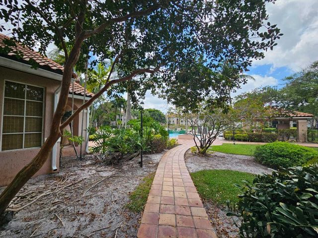 12148 St. Andrews Place, Miramar, FL 33025