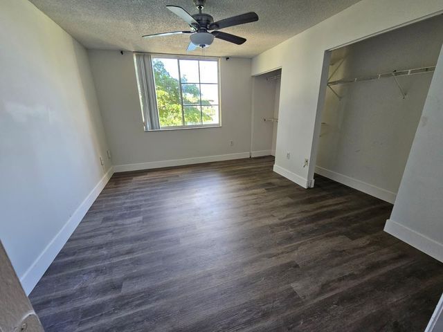 12148 St. Andrews Place, Miramar, FL 33025