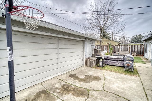 218 Birch St, Brentwood, CA 94513