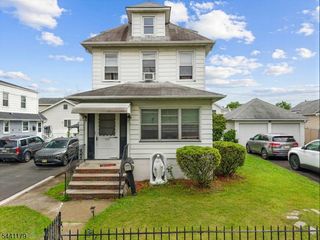 171 Madeline Ave, Clifton City, NJ 07011