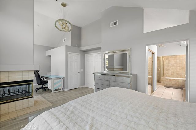 6807 E Pinnacle Pointe, Orange, CA 92869