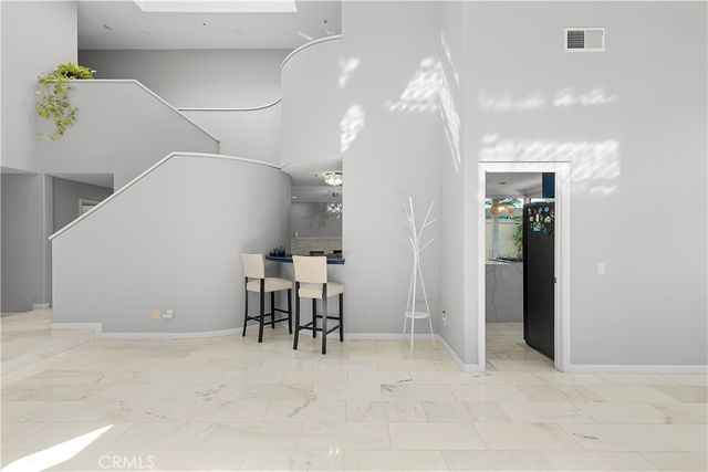 6807 E Pinnacle Pointe, Orange, CA 92869