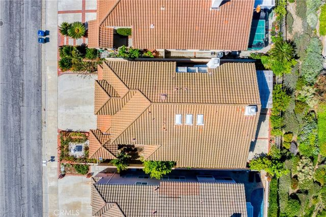 6807 E Pinnacle Pointe, Orange, CA 92869