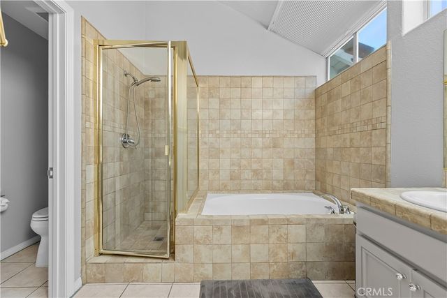 6807 E Pinnacle Pointe, Orange, CA 92869