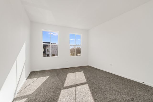 5047 Cedar Drive, Naperville, IL 60564