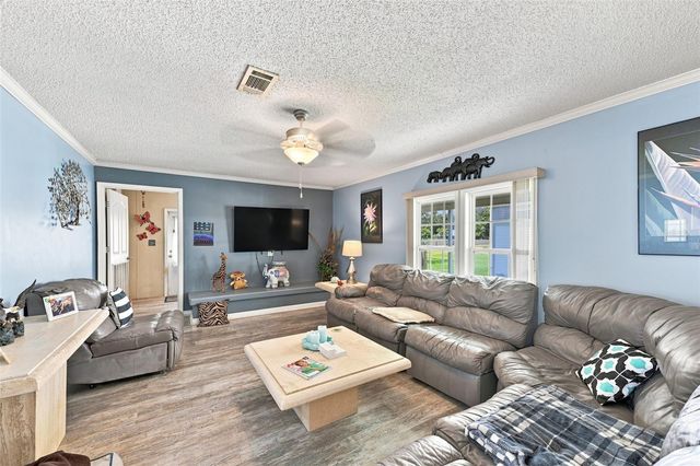 8329 FANTASIA PARK WAY, Riverview, FL 33578
