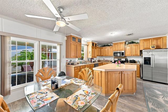 8329 FANTASIA PARK WAY, Riverview, FL 33578