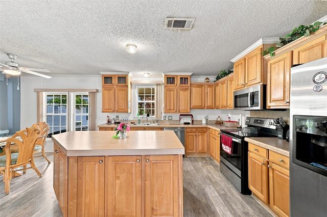 8329 FANTASIA PARK WAY, Riverview, FL 33578