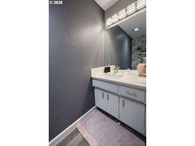 2646 WOODSTONE Pl, Eugene, OR 97405