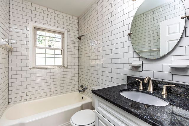 2224 Harrodsburg Road, Lexington, KY 40503