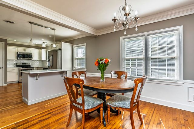 2224 Harrodsburg Road, Lexington, KY 40503