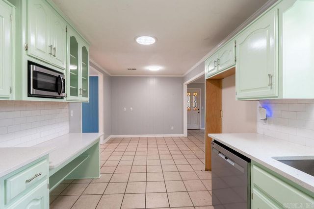 12 Beloit Drive, Heber Springs, AR 72543