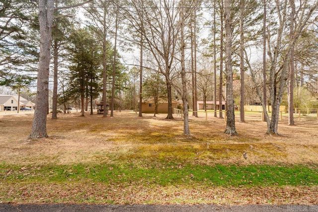 12 Beloit Drive, Heber Springs, AR 72543