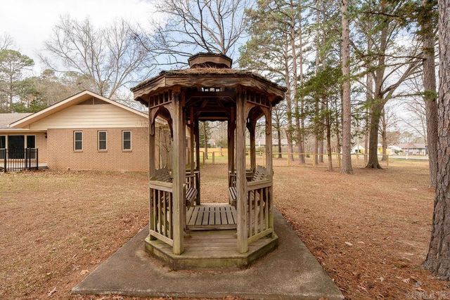 12 Beloit Drive, Heber Springs, AR 72543