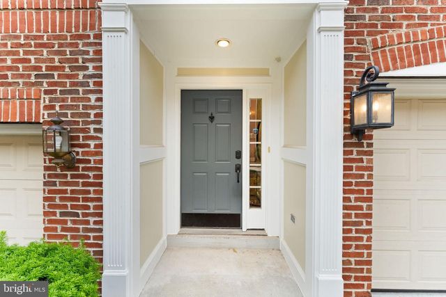 47779 SCOTSBOROUGH, Sterling, VA 20165