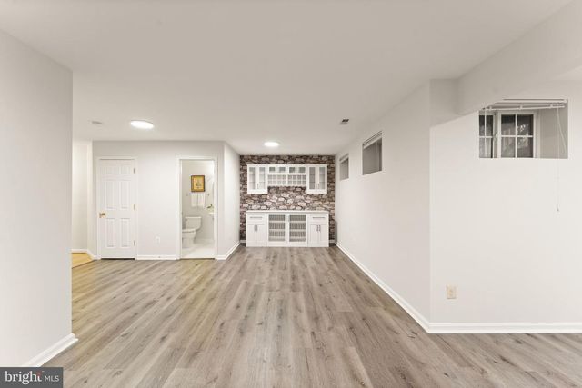 47779 SCOTSBOROUGH, Sterling, VA 20165