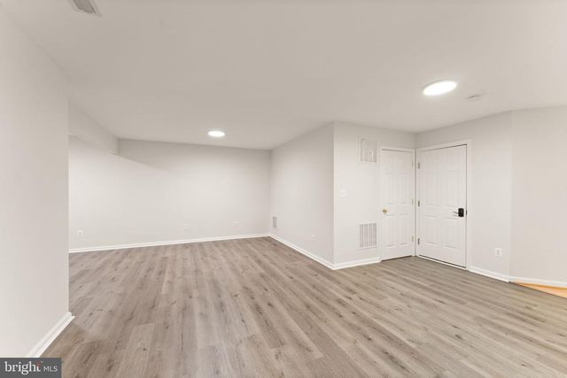 47779 SCOTSBOROUGH, Sterling, VA 20165