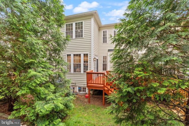 47779 SCOTSBOROUGH, Sterling, VA 20165