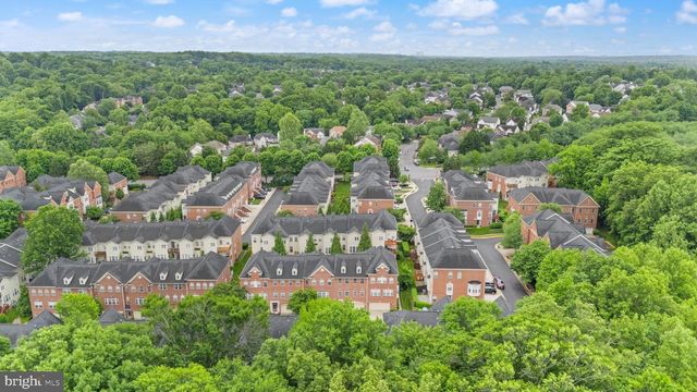 47779 SCOTSBOROUGH, Sterling, VA 20165
