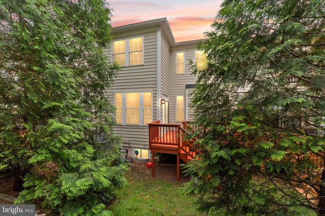 47779 SCOTSBOROUGH, Sterling, VA 20165