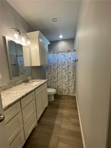 2125 Sera St, Corpus Christi, TX 78418