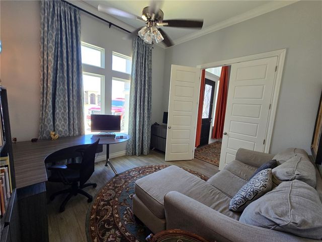 2125 Sera St, Corpus Christi, TX 78418