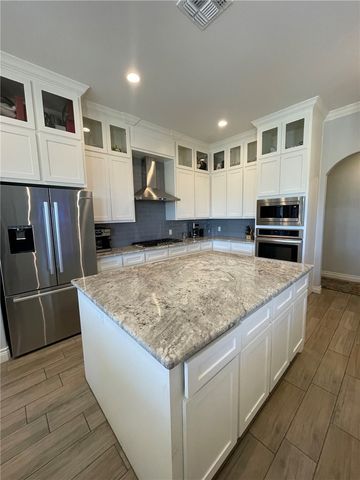 2125 Sera St, Corpus Christi, TX 78418