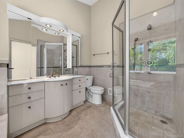 19 Buckingham Road, Nanuet, NY 10954