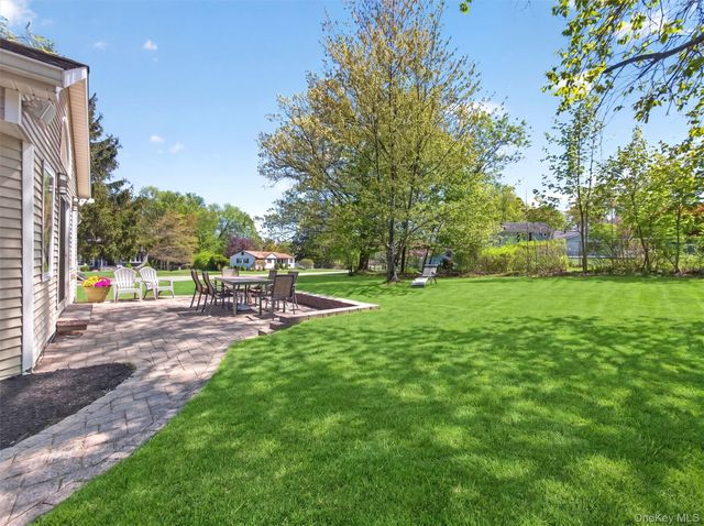 19 Buckingham Road, Nanuet, NY 10954