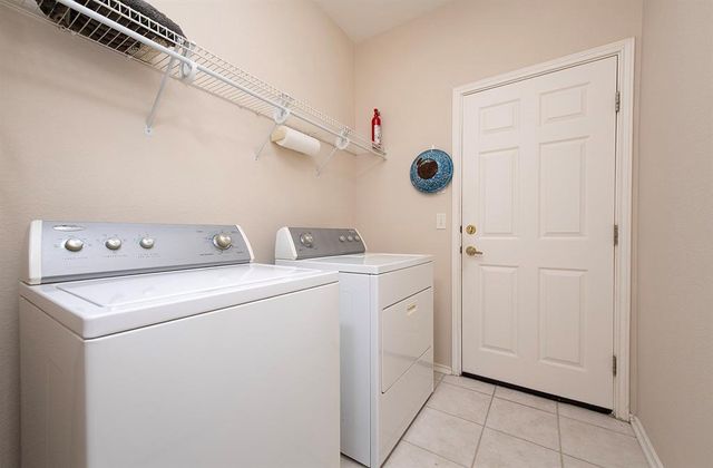 129 Dewberry DR, Georgetown, TX 78633