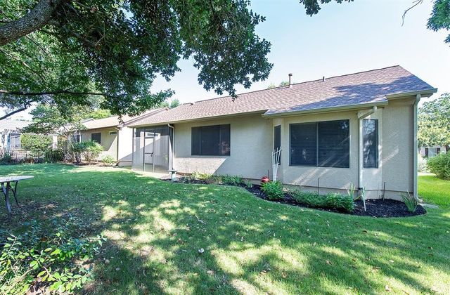 129 Dewberry DR, Georgetown, TX 78633