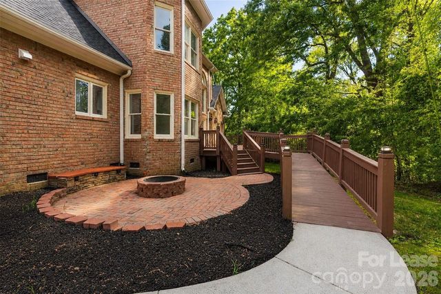 3011 Mckee Road, Charlotte, NC 28270
