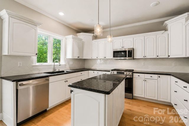 3011 Mckee Road, Charlotte, NC 28270