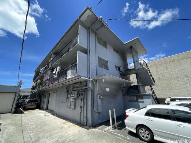 1723 Kahai Street 1, Honolulu, HI 96819