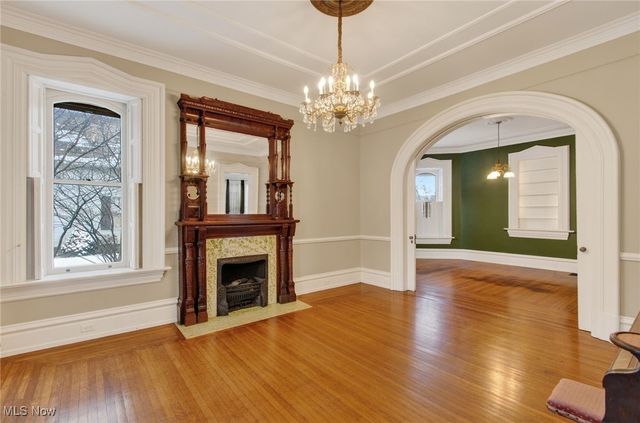 459 E High Avenue, New Philadelphia, OH 44663