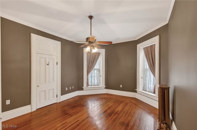 459 E High Avenue, New Philadelphia, OH 44663