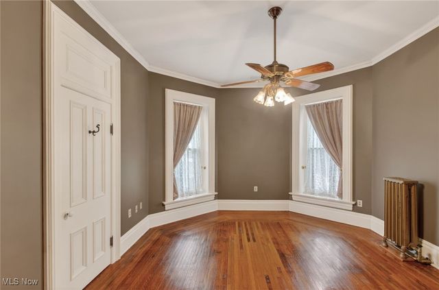 459 E High Avenue, New Philadelphia, OH 44663