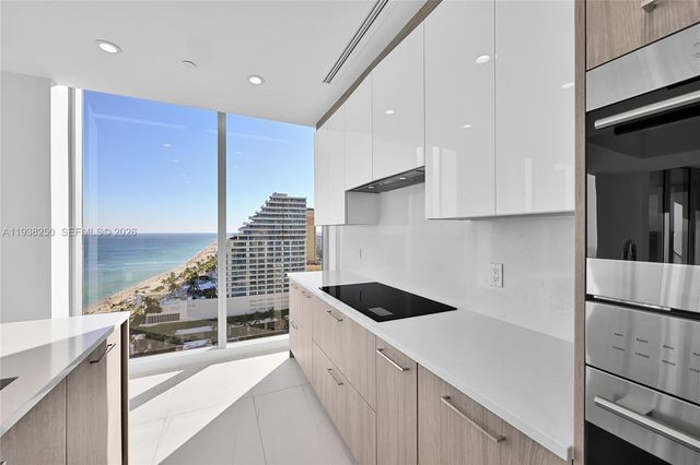 151 N Seabreeze 1701E, Fort Lauderdale, FL 33304