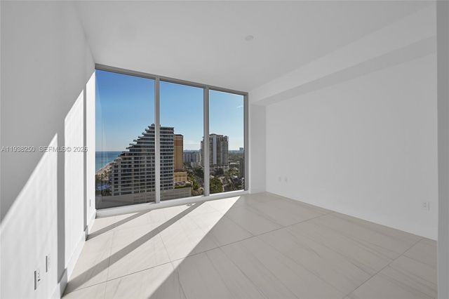 151 N Seabreeze 1701E, Fort Lauderdale, FL 33304