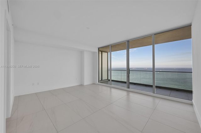 151 N Seabreeze 1701E, Fort Lauderdale, FL 33304
