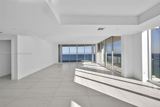 151 N Seabreeze 1701E, Fort Lauderdale, FL 33304